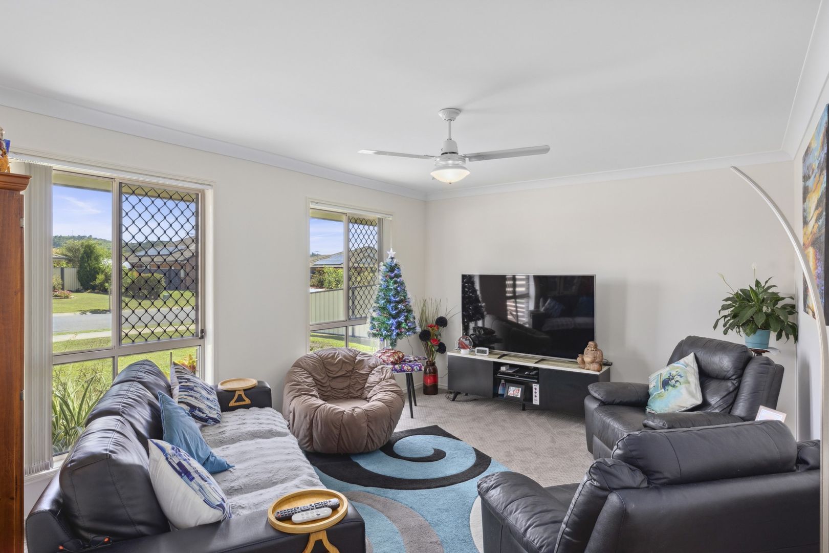 18 Bray Street, Lowood QLD 4311, Image 2