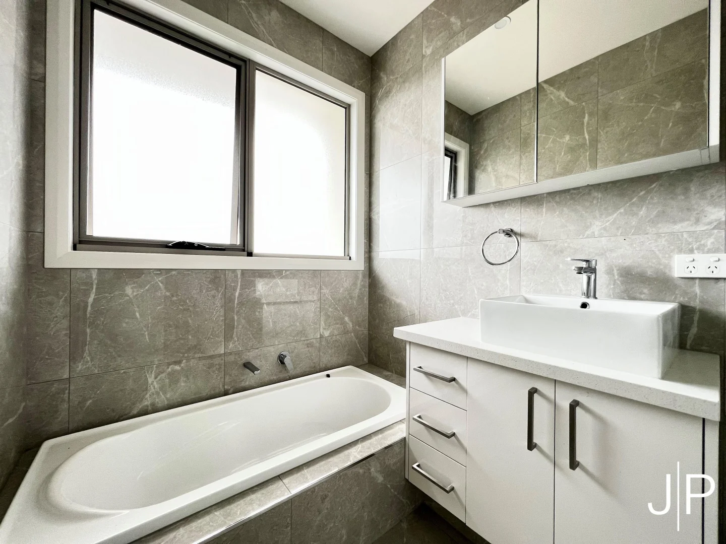 Additional image 8 of 1/36 Ralton Avenue, Glen Waverley VIC 3150