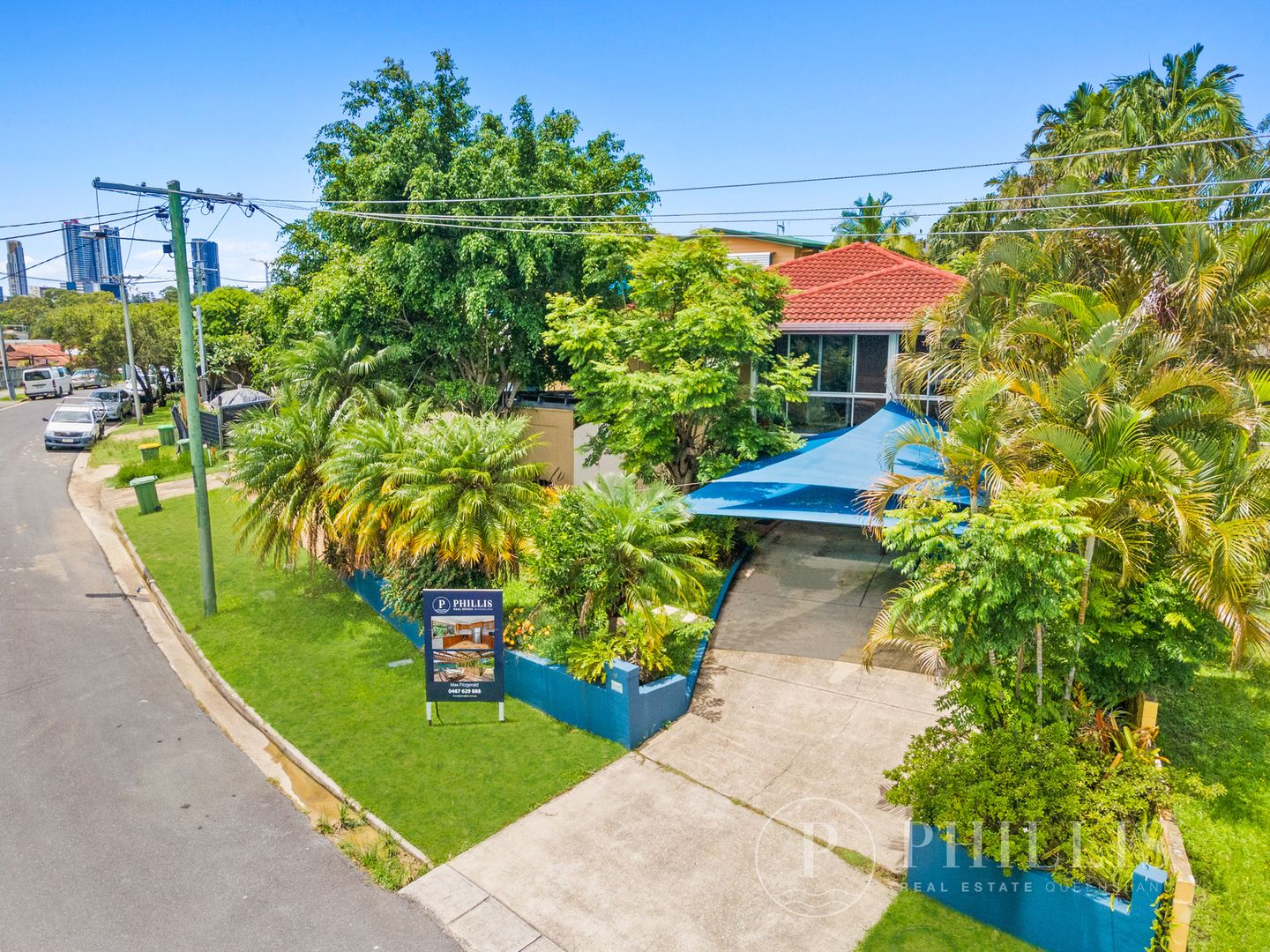 16 Caroline Avenue, Southport QLD 4215, Image 1