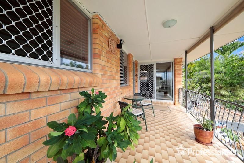 12 Redmond Street, Avenell Heights QLD 4670, Image 2