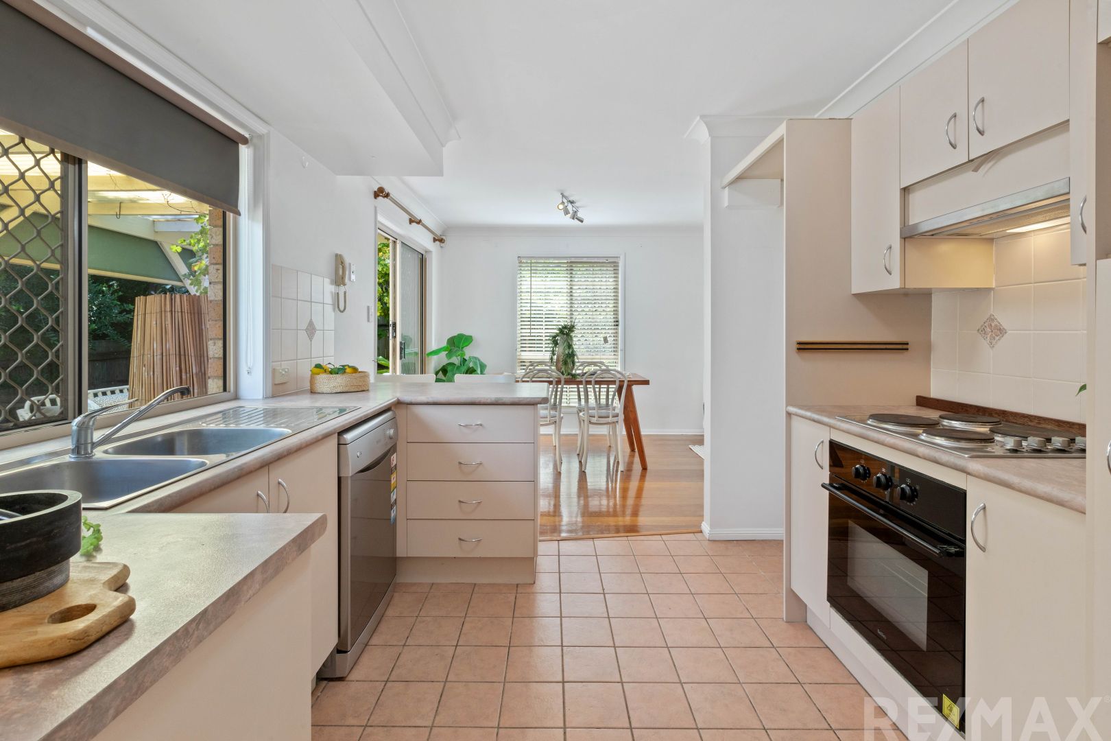 18/184 Radford Road, Manly West QLD 4179, Image 2