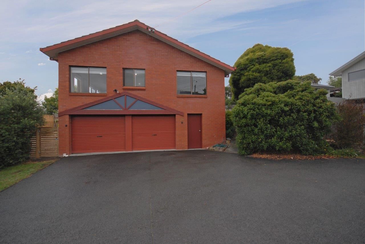 1/28 Mount Royal Road, Kingston Beach Property History & Address