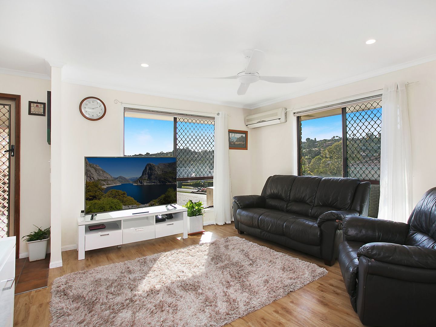 100 Lochlomond Drive, Banora Point NSW 2486, Image 2