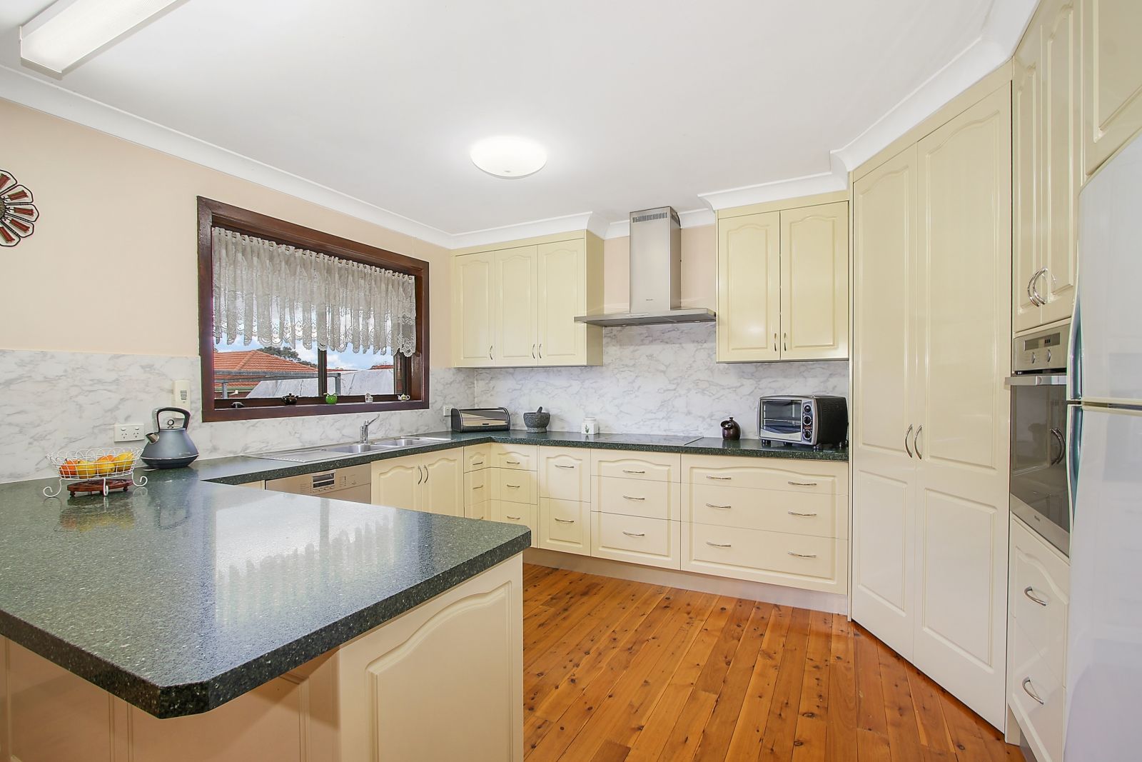 544 Kemp Street, Lavington NSW 2641, Image 1