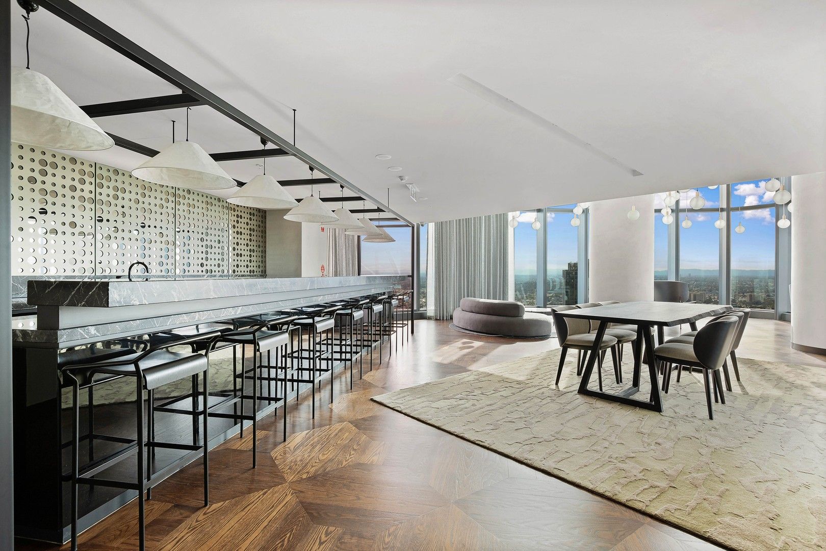 2 bedrooms Apartment / Unit / Flat in  MELBOURNE VIC, 3000