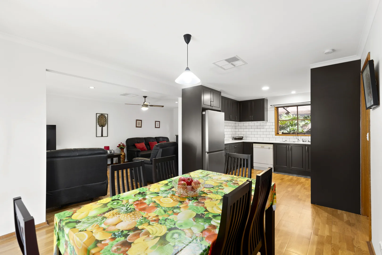 Additional image 3 of 19 Brunel Close, Lara VIC 3212