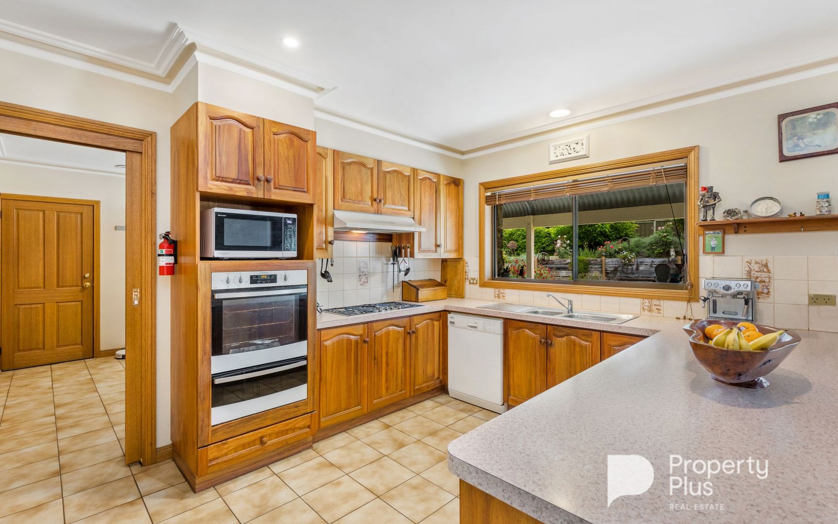 19 bs Road, Campbells Creek VIC 3451 Domain