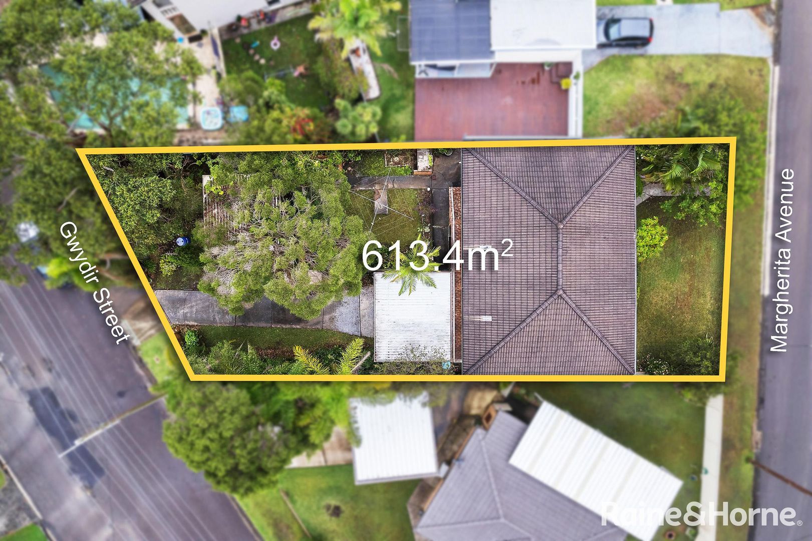 10 Gwydir Street, Bateau Bay NSW 2261, Image 1