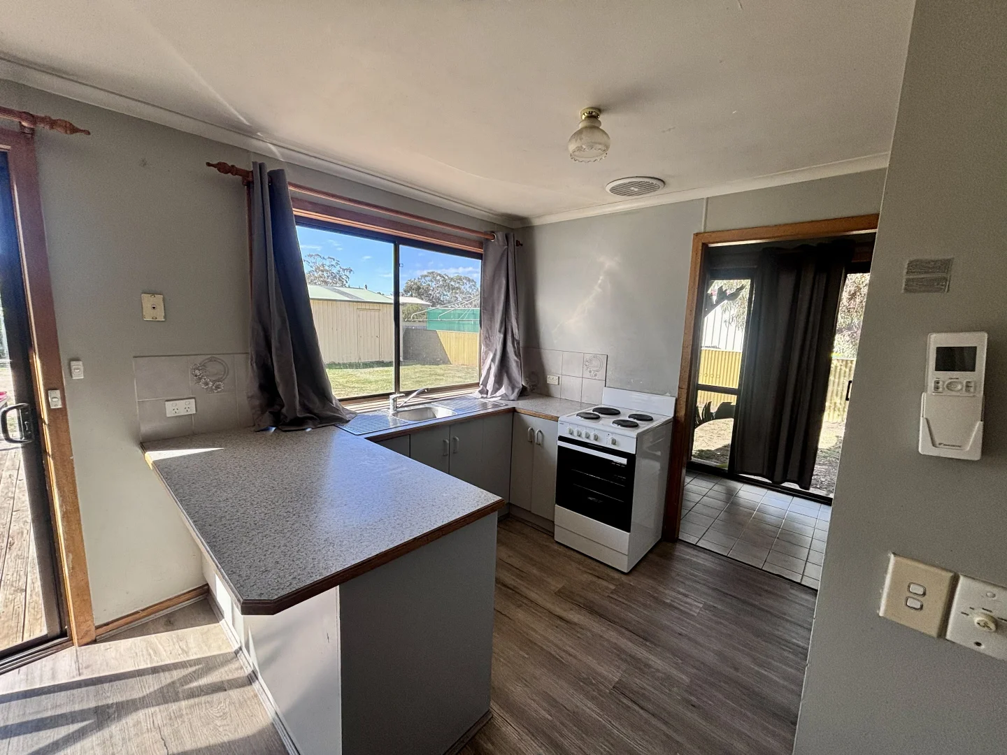 Additional image 11 of 49 Albert Parade, Bordertown SA 5268