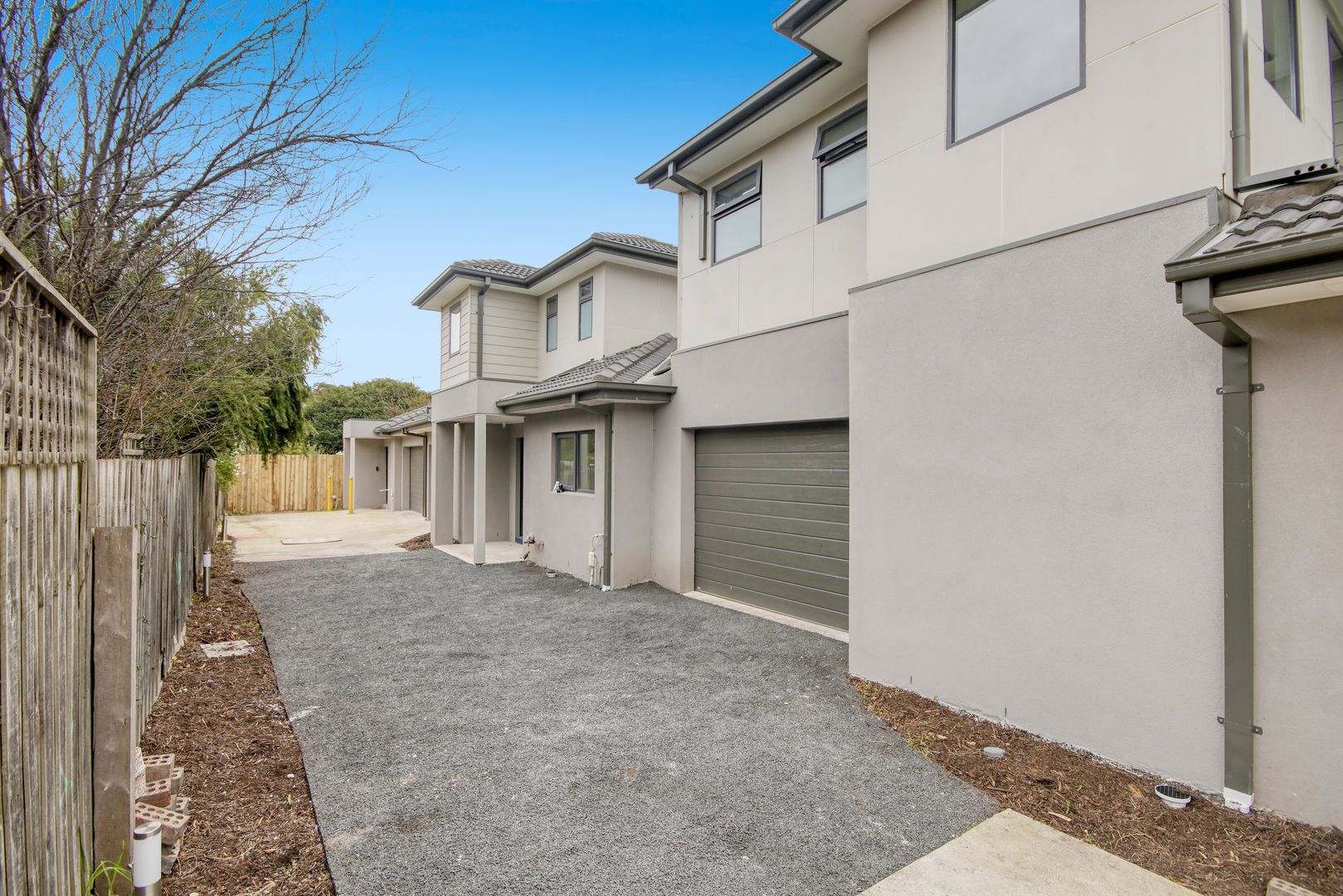 1/4 Clingin Street, Reservoir VIC 3073, Image 1