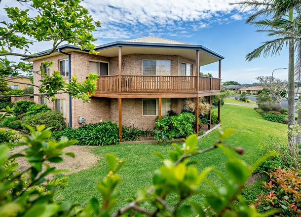19 Carrabeen Drive, Old Bar NSW 2430