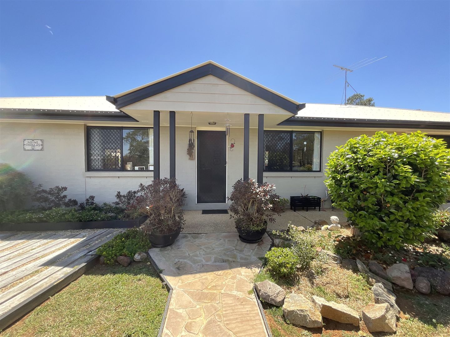 40-42 Douglas St, Blackbutt QLD 4314, Image 1