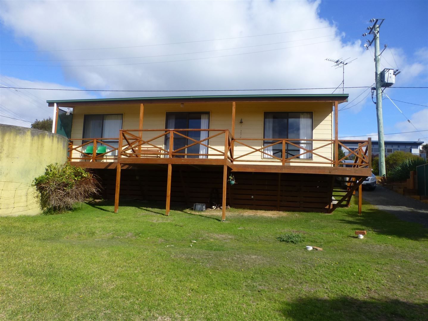 2 bedrooms House in 22 Top Road GREENS BEACH TAS, 7270