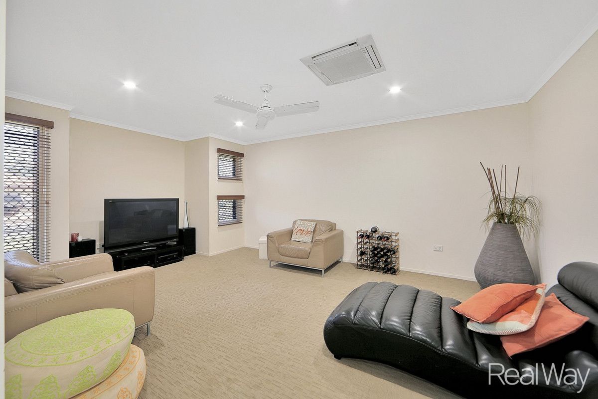 47 Chancellor Drive, Avenell Heights QLD 4670, Image 2