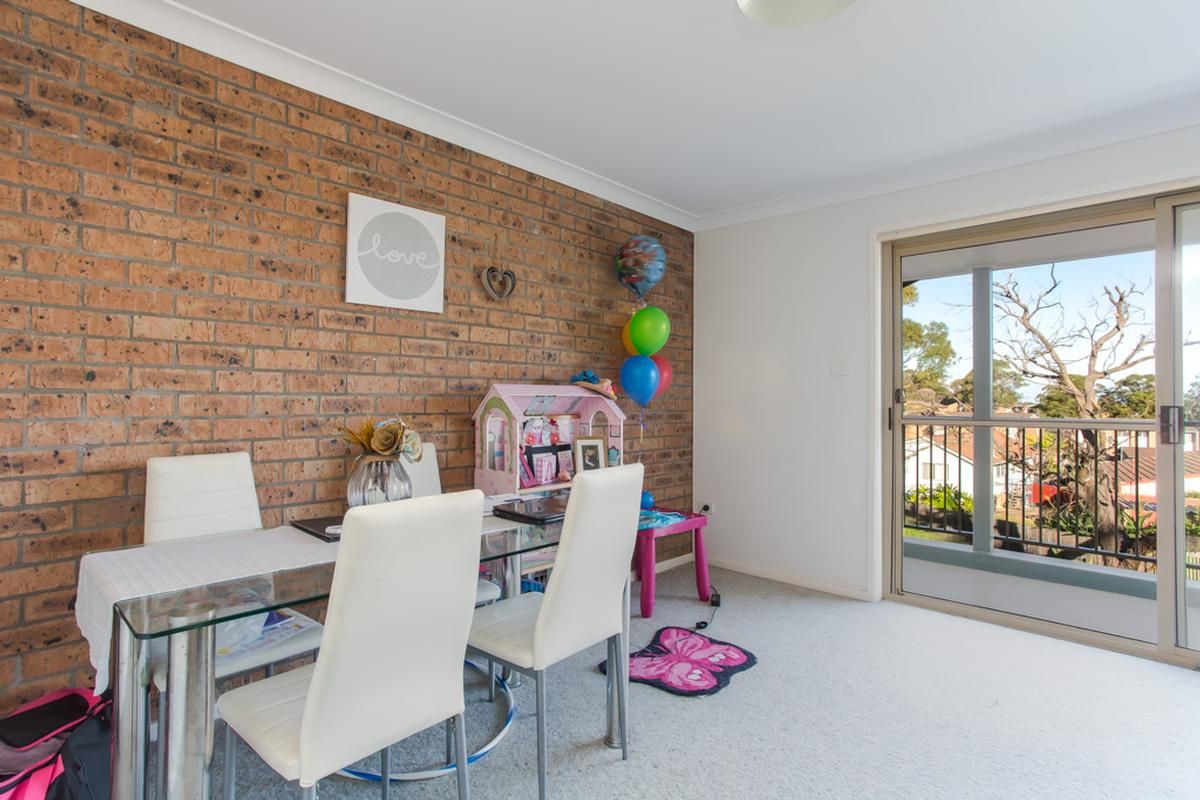 4/34 Bimbadeen Close, Belmont North NSW 2280, Image 2