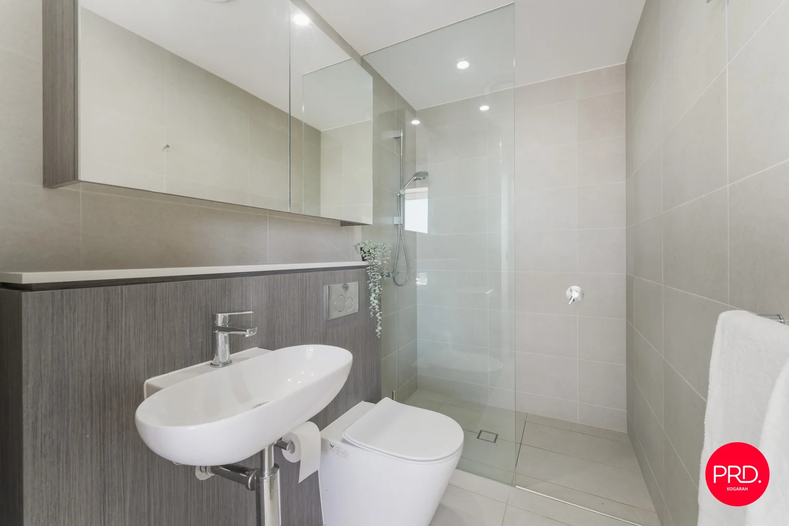 Additional image 12 of 901/15 Garrigarrang Avenue, Kogarah NSW 2217