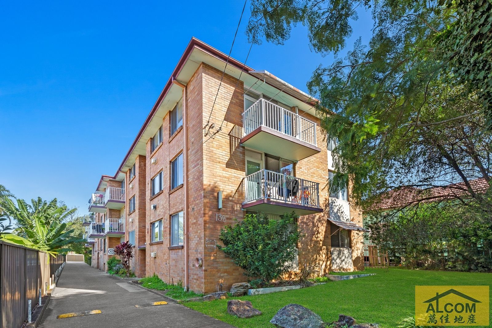 2 bedrooms Apartment / Unit / Flat in 1/138 Ninth Avenue CAMPSIE NSW, 2194