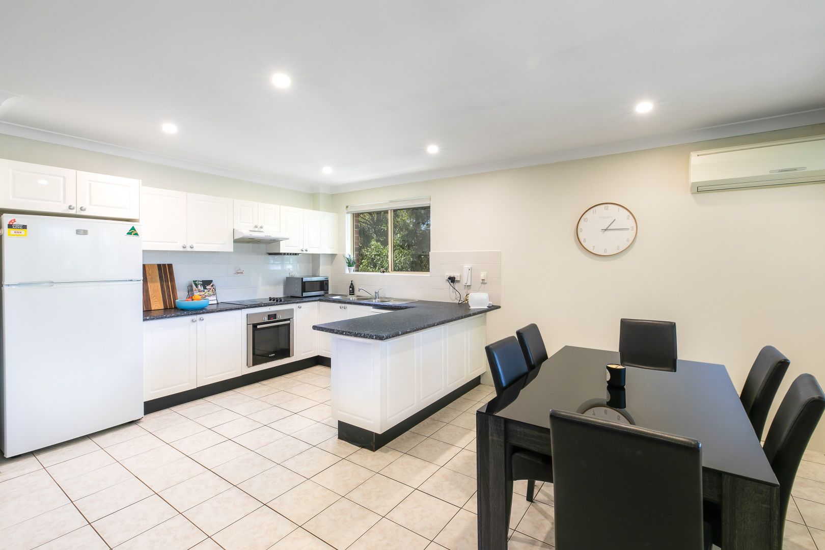 12/95-97 Acacia Road, Kirrawee NSW 2232, Image 2