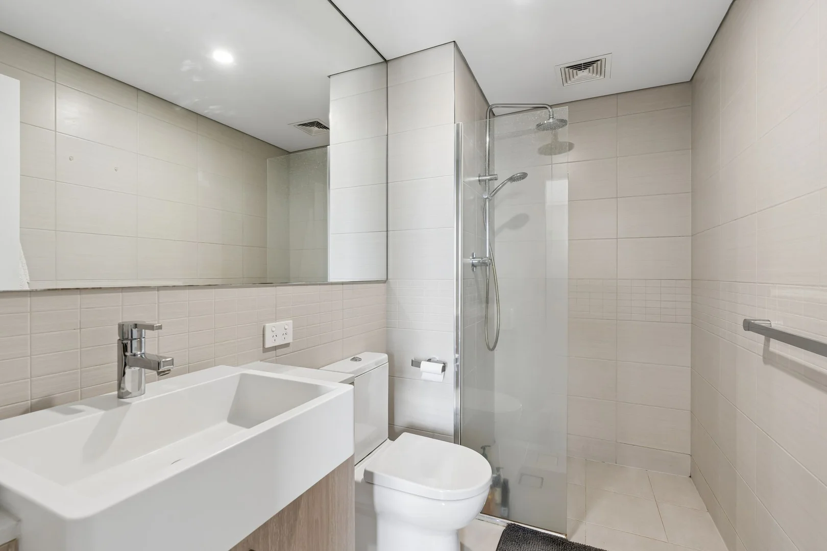 Additional image 8 of 817/18 Cecil Avenue, Cannington WA 6107