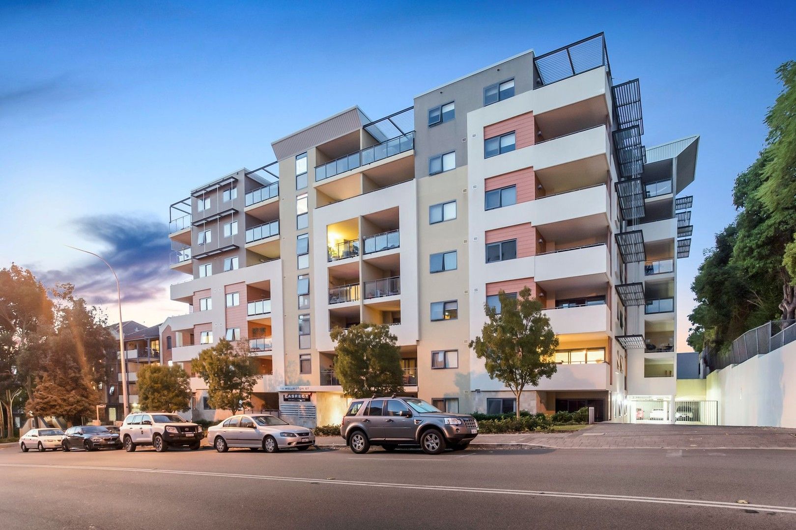 2 bedrooms Apartment / Unit / Flat in 50/18 Wellington Street EAST PERTH WA, 6004