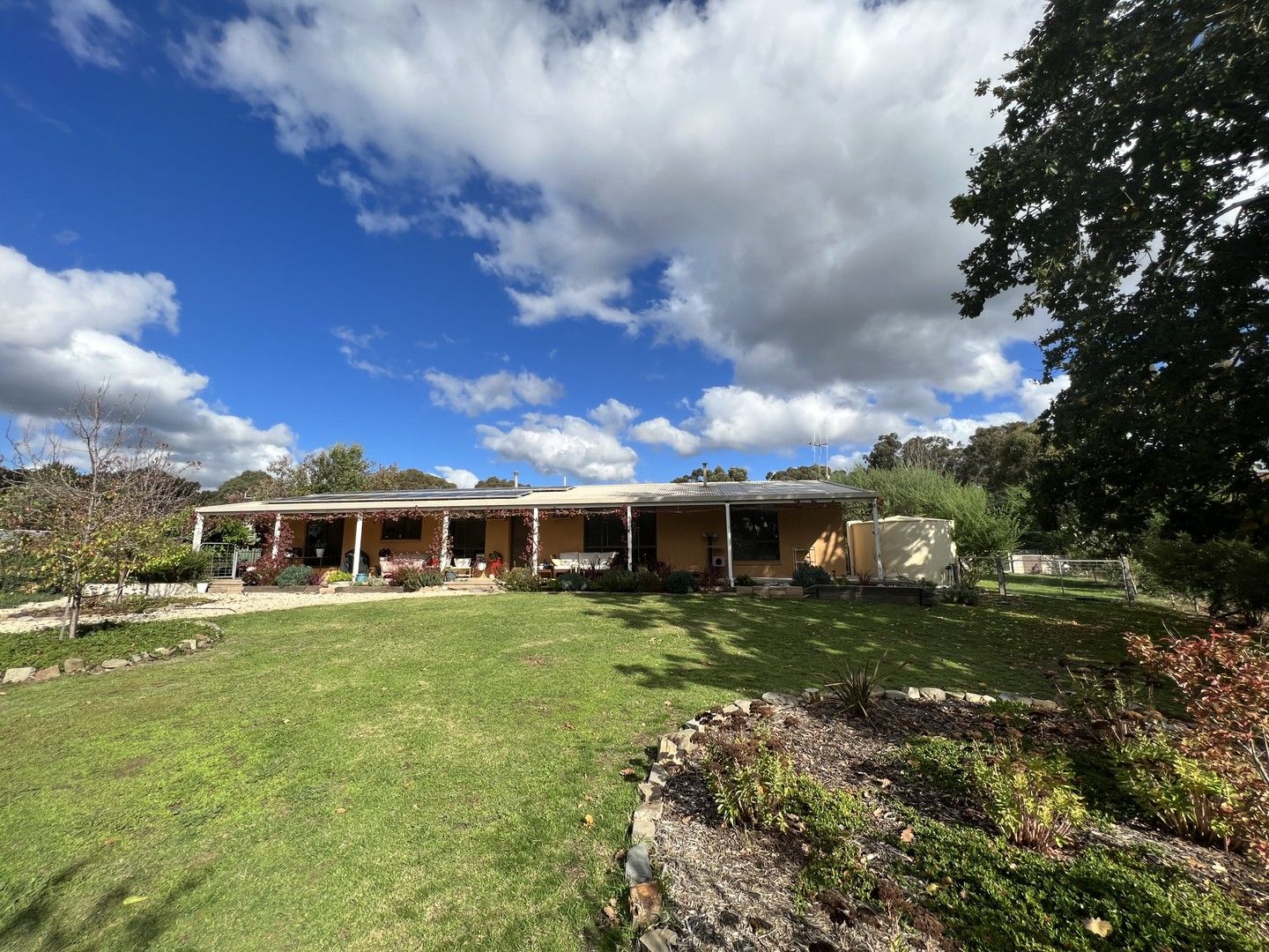 3 bedrooms House in 24 Sawmill Road CASTLEMAINE VIC, 3450