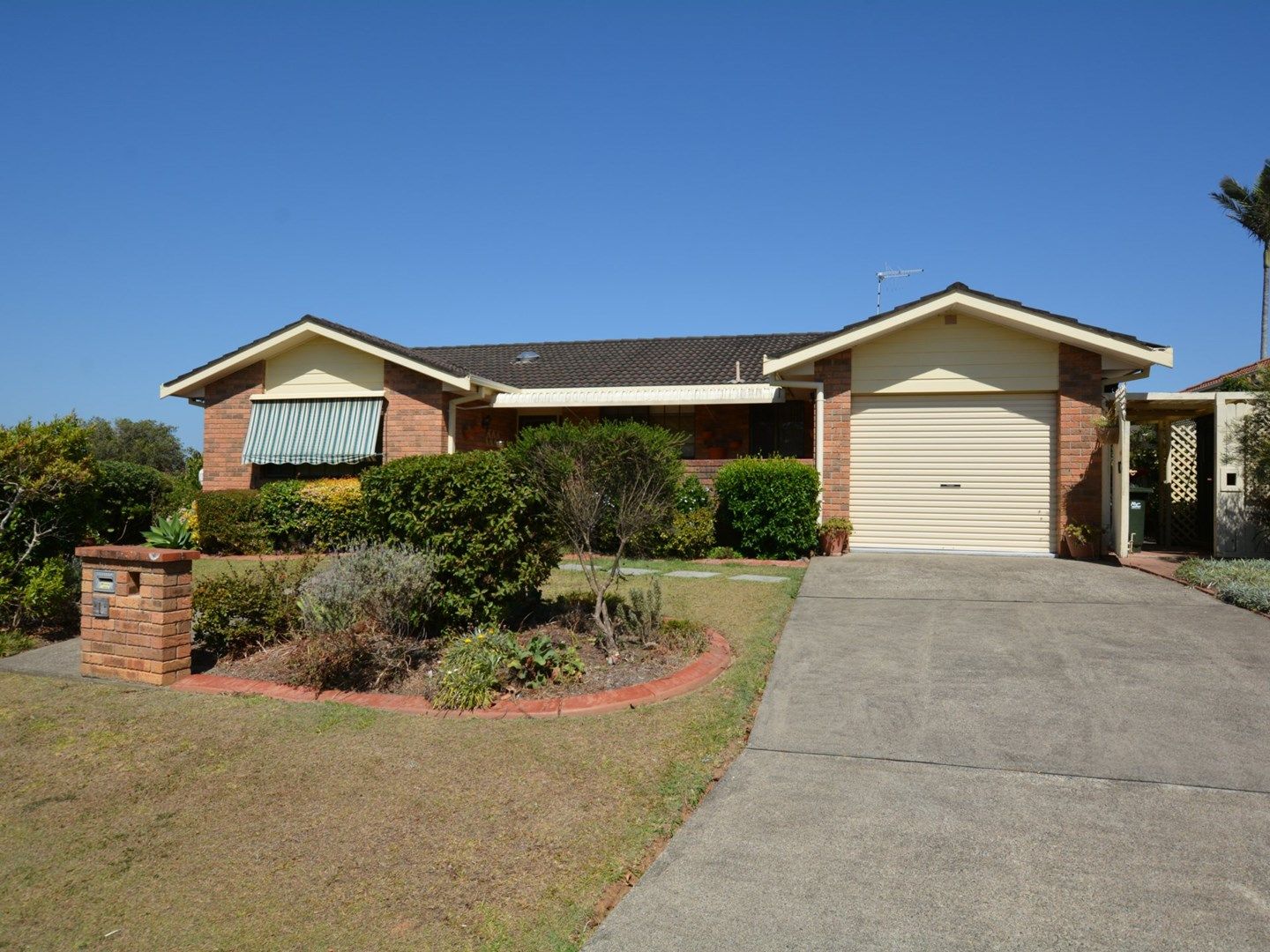 1 Carrabeen Drive, Old Bar NSW 2430, Image 0