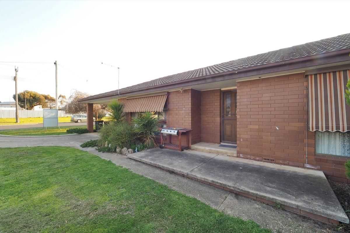 35 McLellan Street, Ararat VIC 3377, Image 1