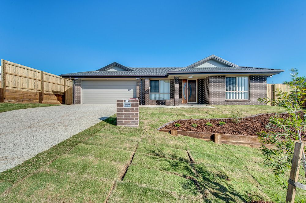 4 bedrooms House in 112 Girraween Drive SPRINGFIELD LAKES QLD, 4300
