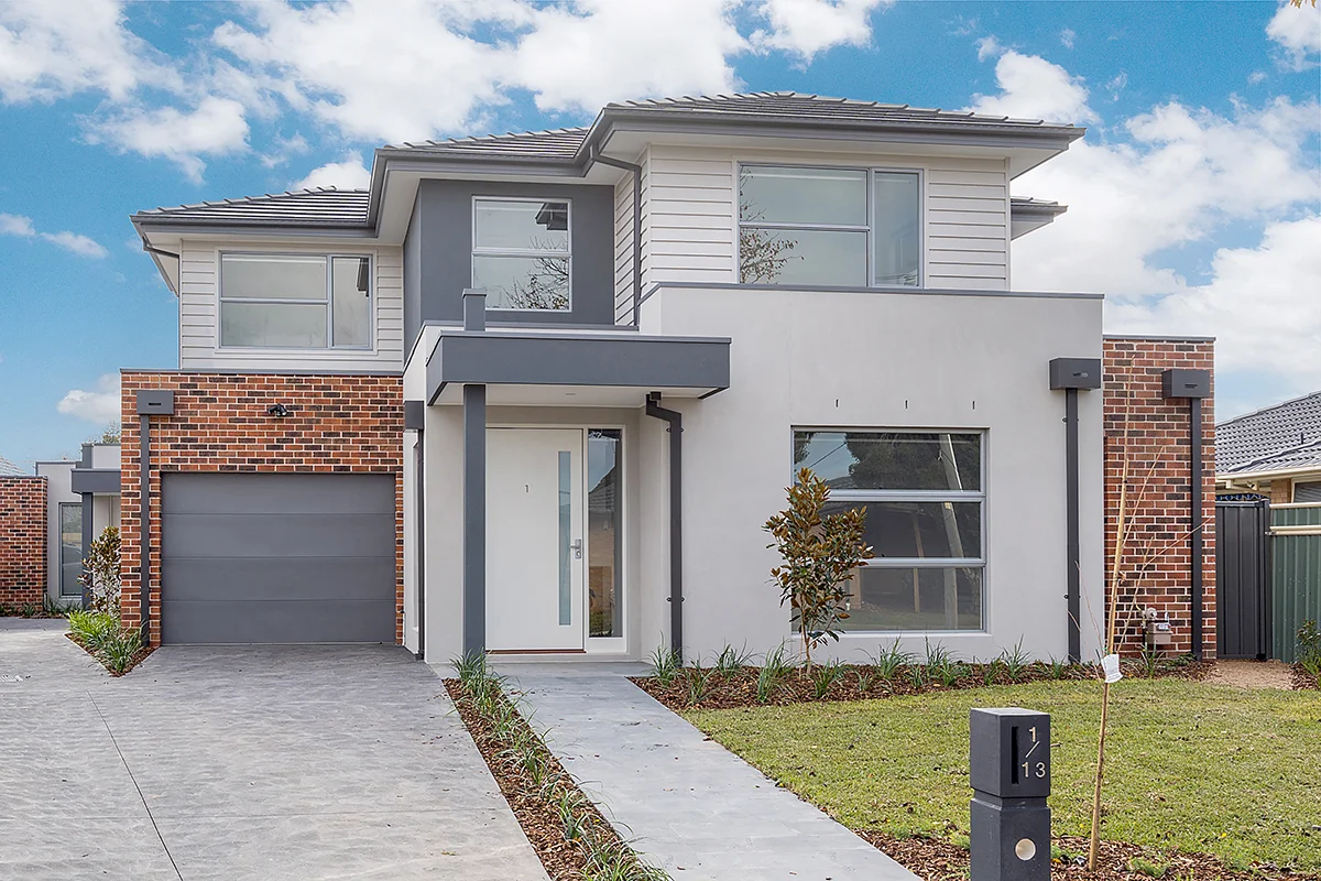 1/13 Parnell Crescent, Gladstone Park VIC 3043