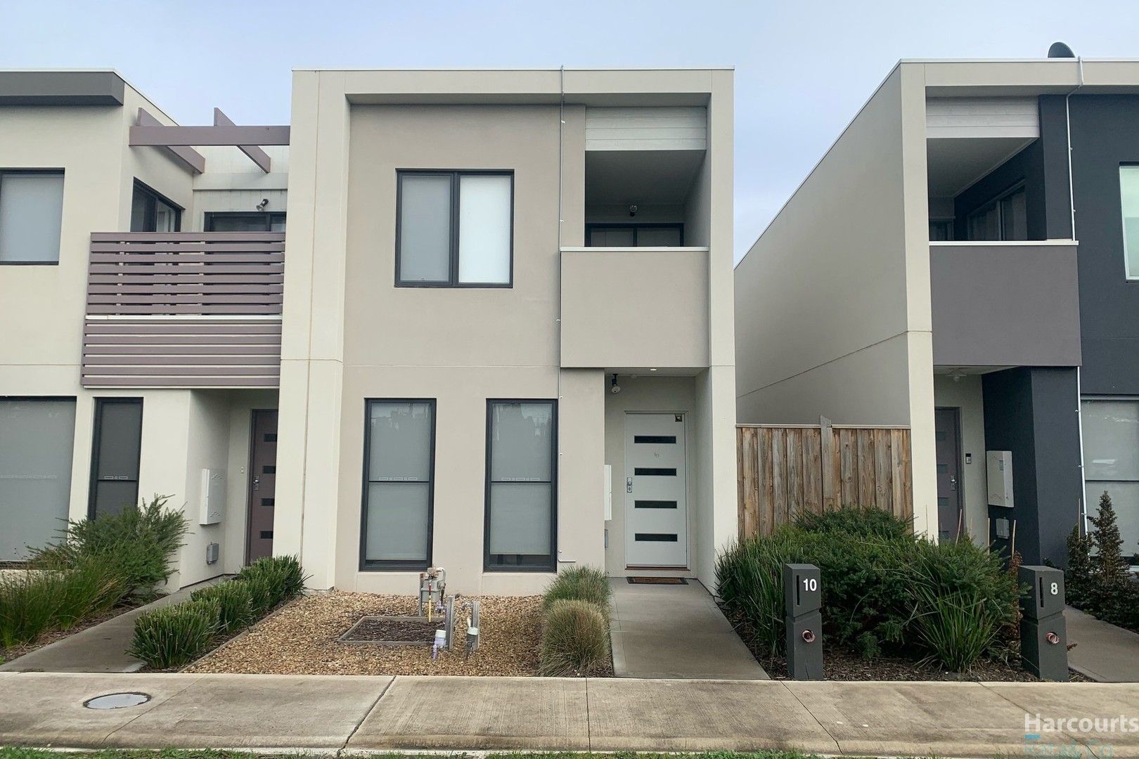 3 bedrooms Townhouse in 10 Wiseman Walk WOLLERT VIC, 3750