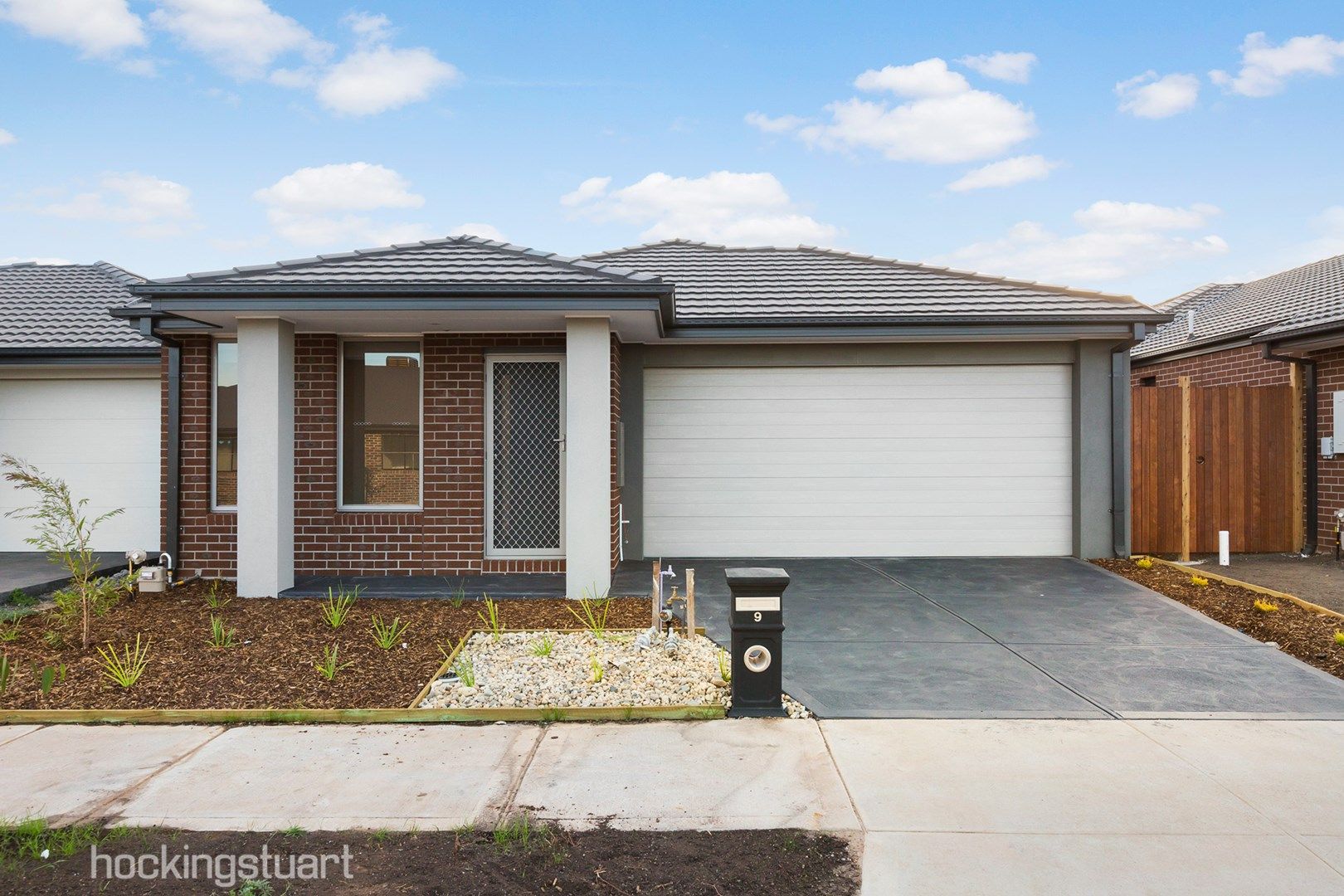4 bedrooms House in 9 Magellan Crescent WERRIBEE VIC, 3030