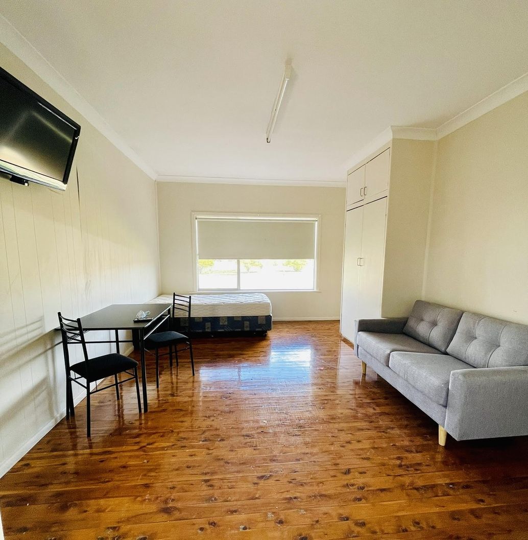 4/63 Elizabeth Crescent, Cobar NSW 2835 House For Rent 155 Domain