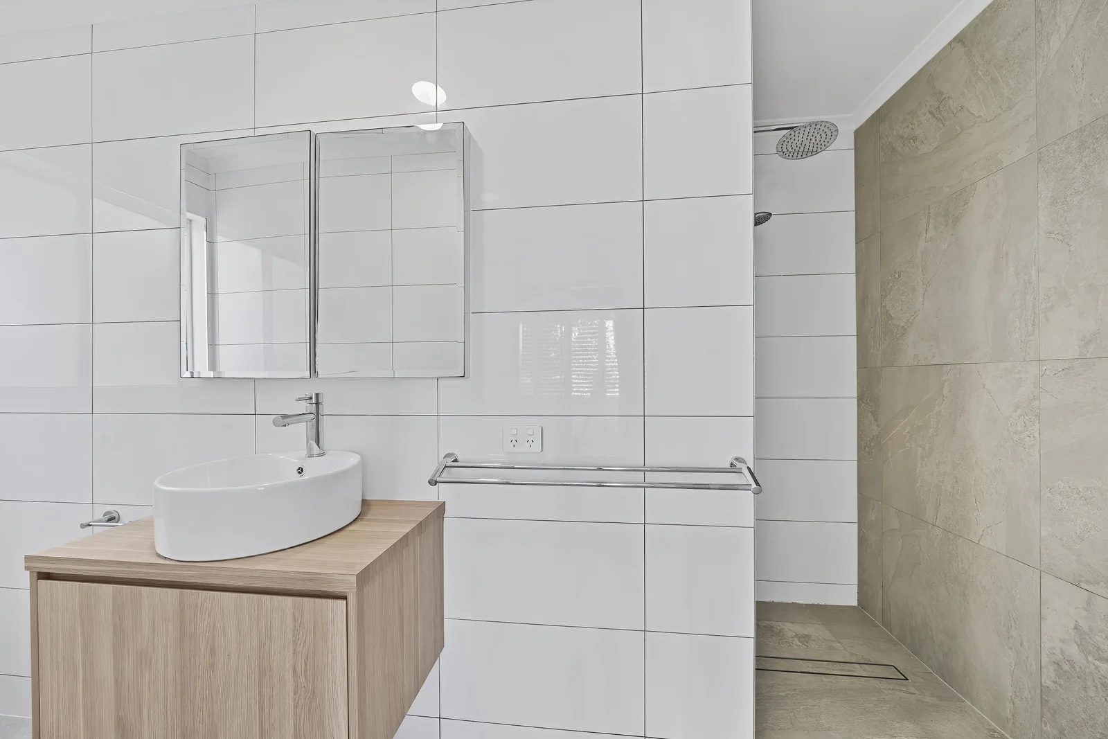 Additional image 10 of 2/22 Orealla Crescent, Sunrise Beach QLD 4567