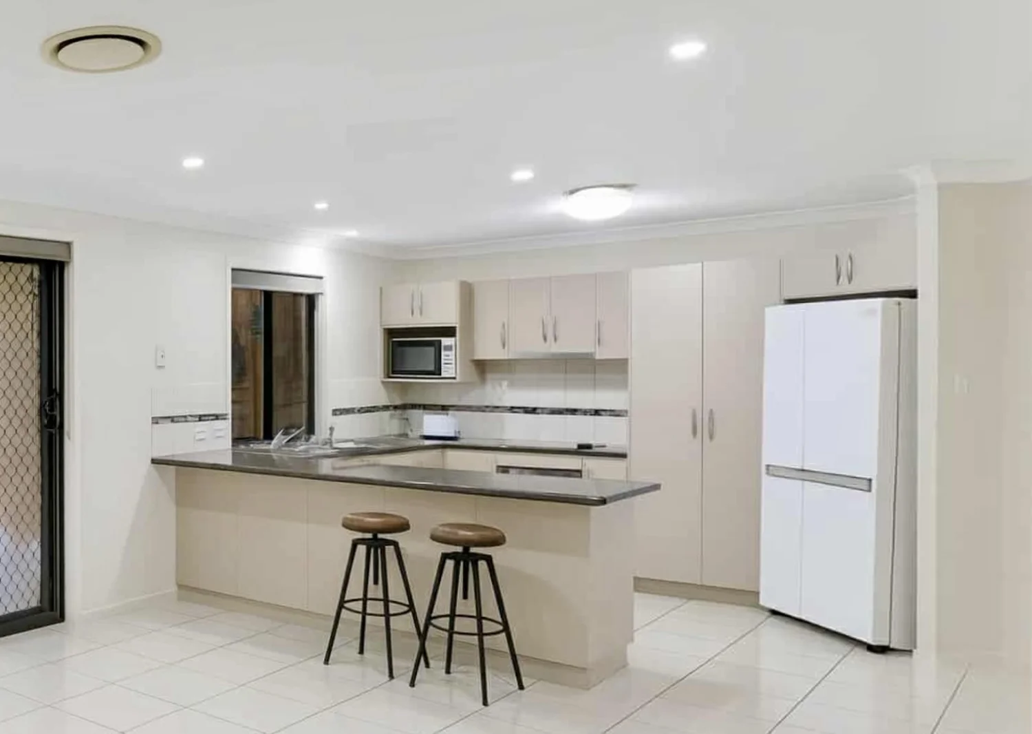 Additional image 10 of 45 UTAH Drive, Moranbah QLD 4744