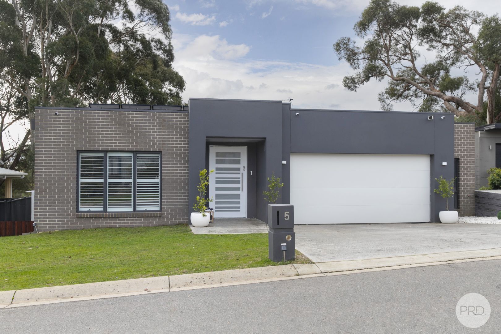 5 Augusta Drive, Creswick Property History & Address Research Domain