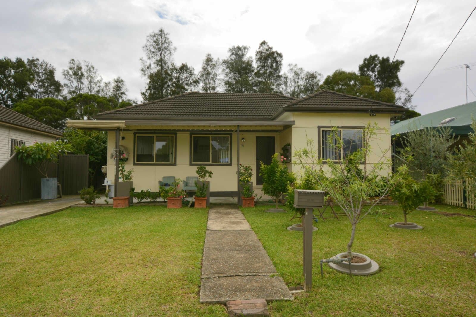 2 bedrooms House in 52 Leach Rd GUILDFORD NSW, 2161