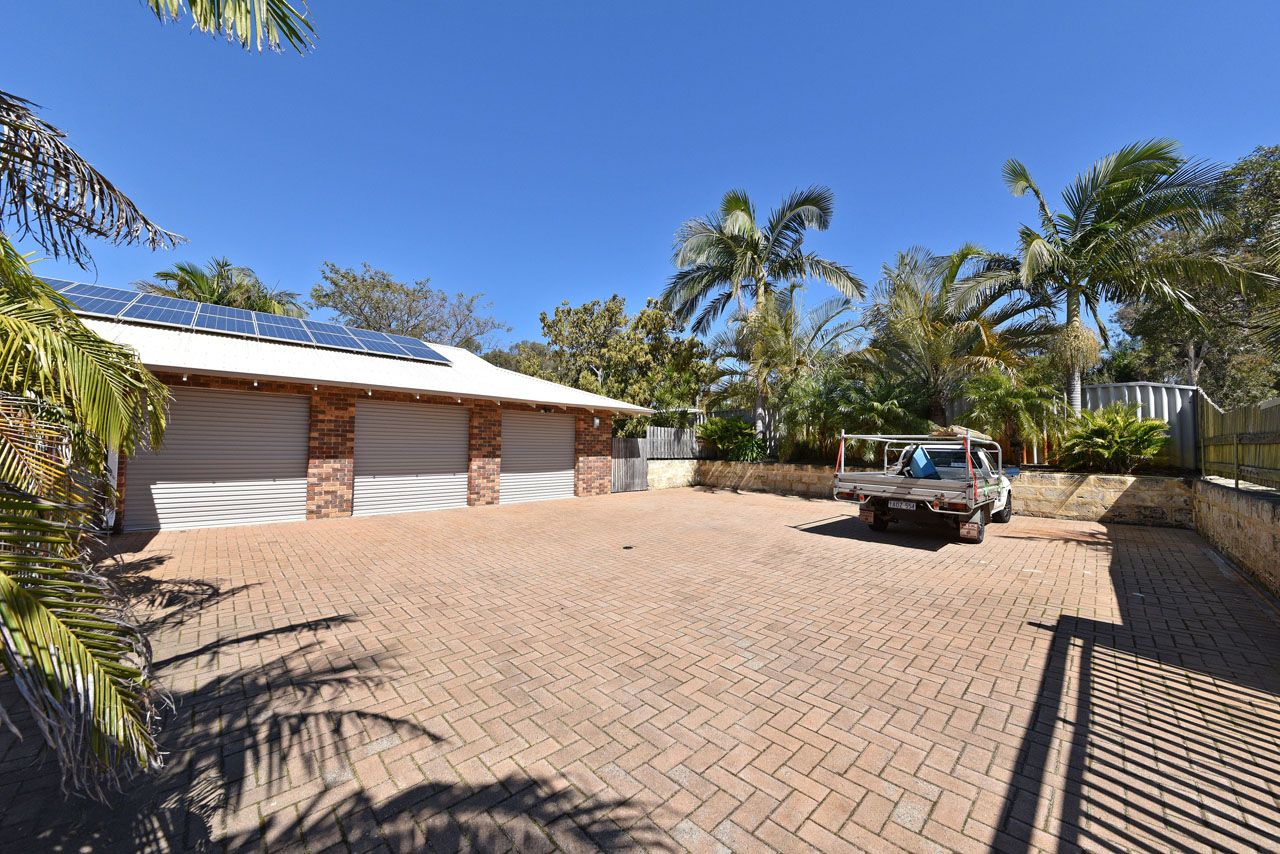 25 Tapping Street, Mariginiup WA 6078, Image 2