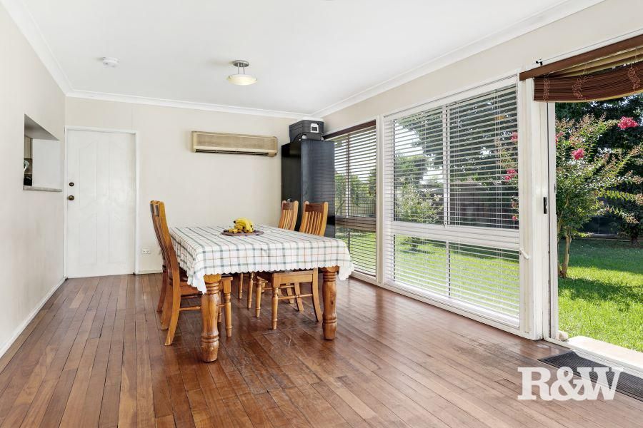 3 Kiwi Close, St Clair NSW 2759, Image 2