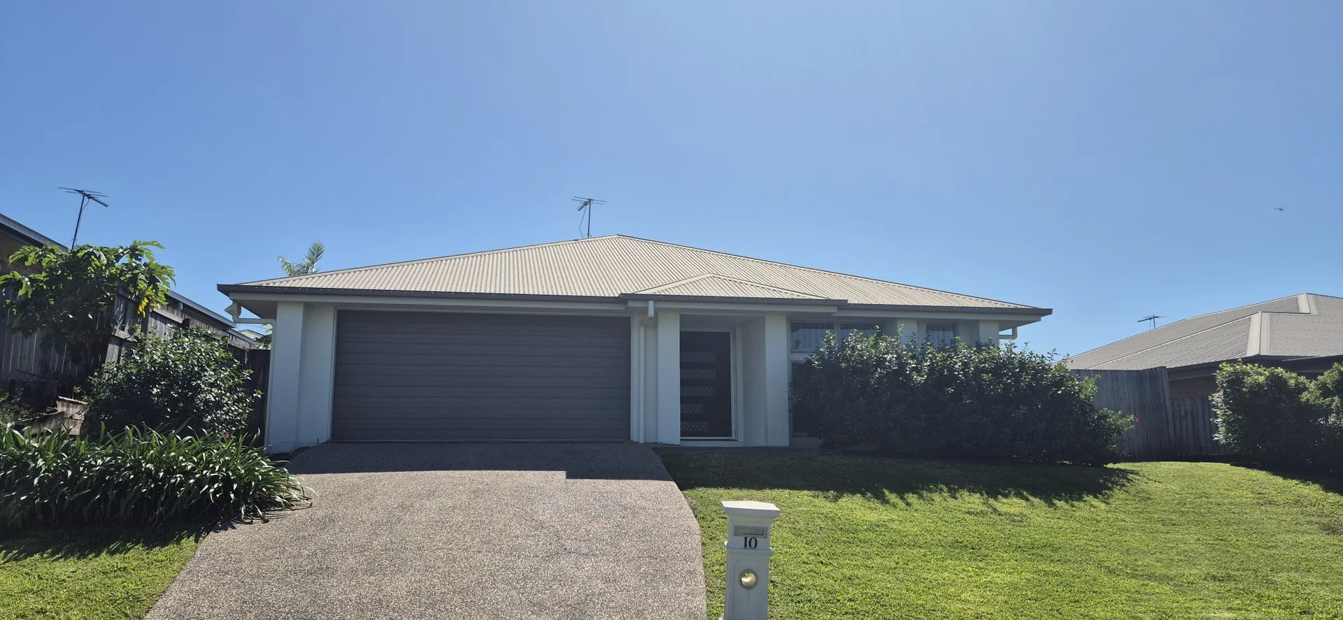 10 Highcrest Ct, Bucasia QLD 4750