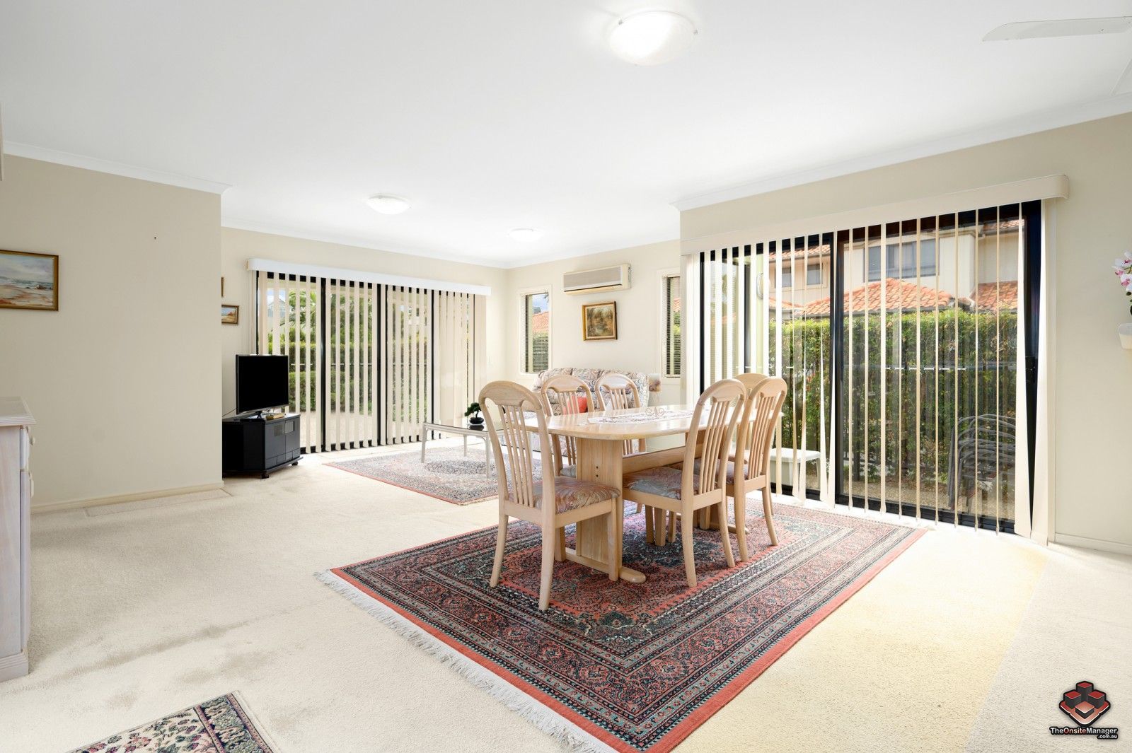 76 Bayview Street, Runaway Bay QLD 4216, Image 2