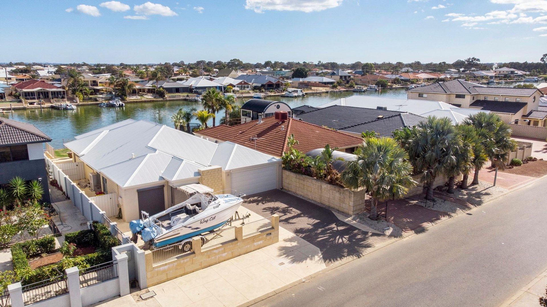 60 Murray Waters Boulevard, South Yunderup WA 6208, Image 2