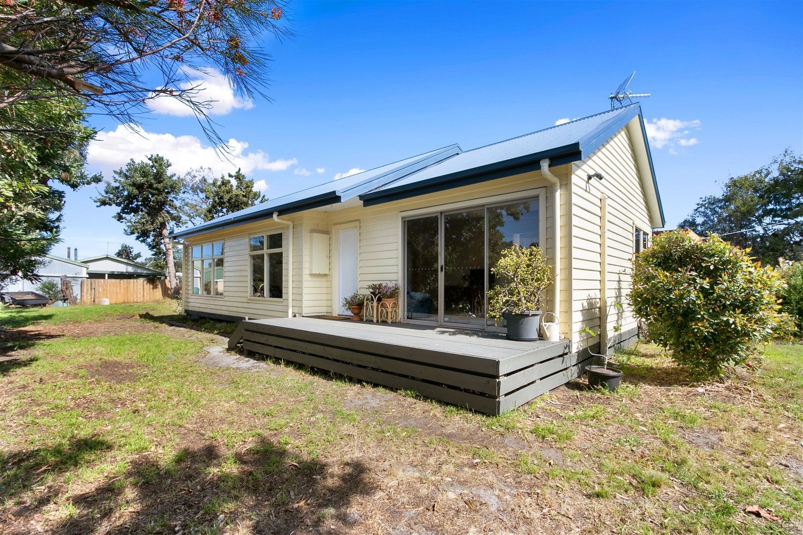 3 bedrooms House in 94 Campbell Street LOCH SPORT VIC, 3851