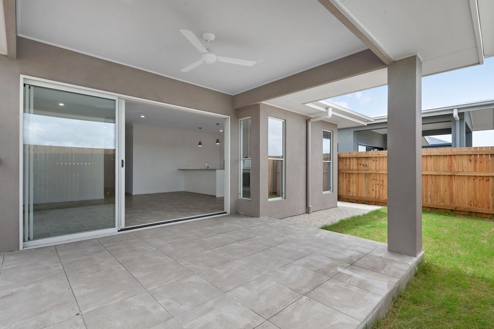 16 Sunray Avenue, Palmview QLD 4553