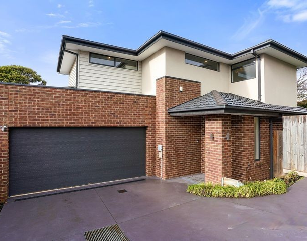 3/8 Ruda Street, Doncaster VIC 3108