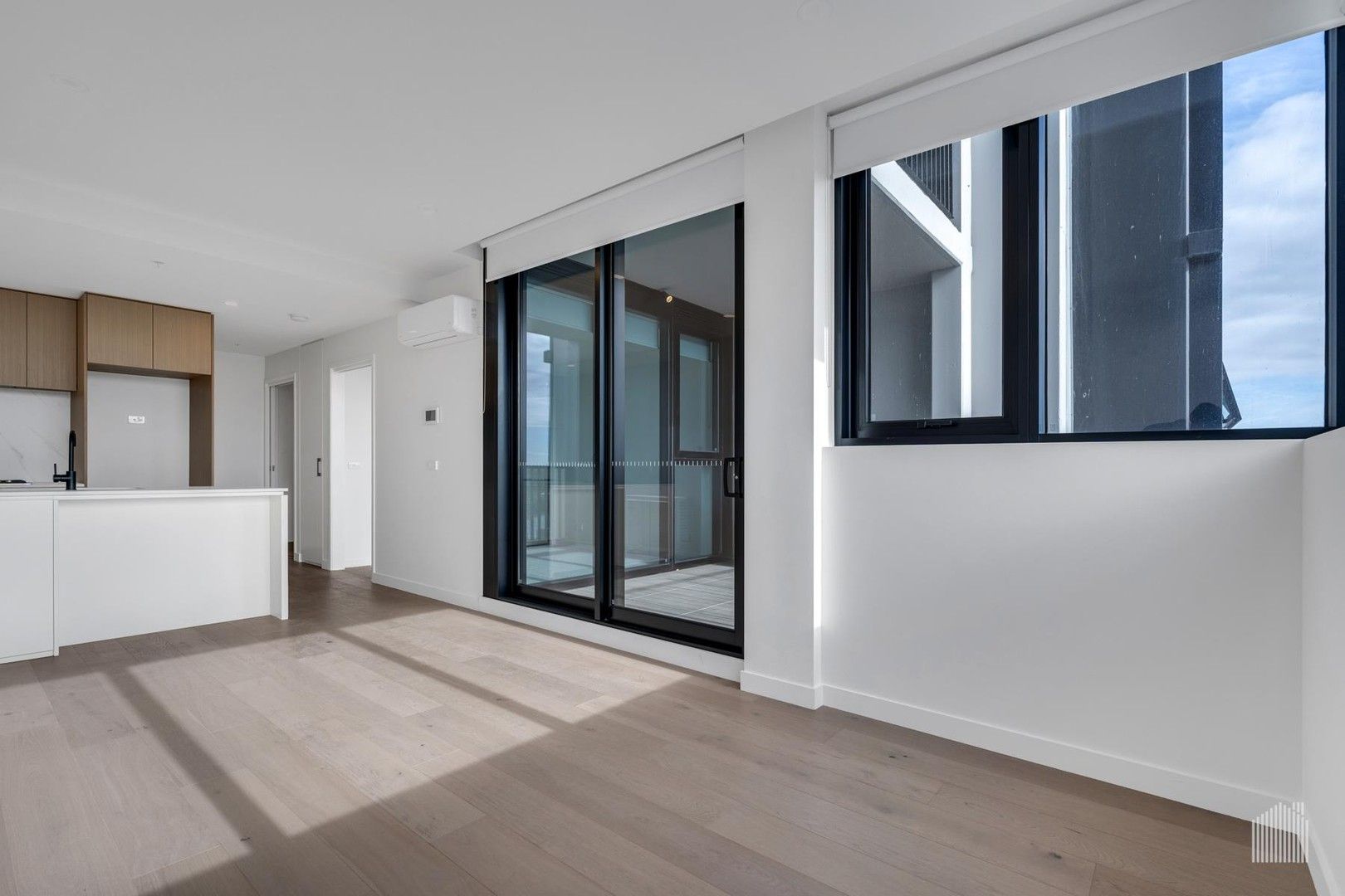 1 bedrooms Apartment / Unit / Flat in 205/45 Linden Avenue IVANHOE VIC, 3079