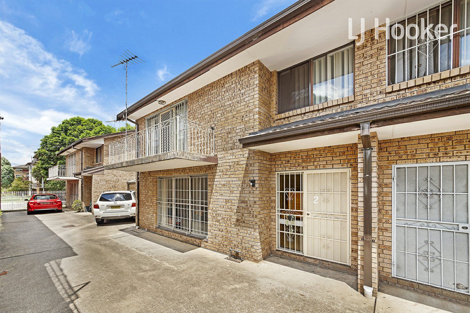 3 bedrooms Townhouse in 2/29 Hill St CABRAMATTA NSW, 2166