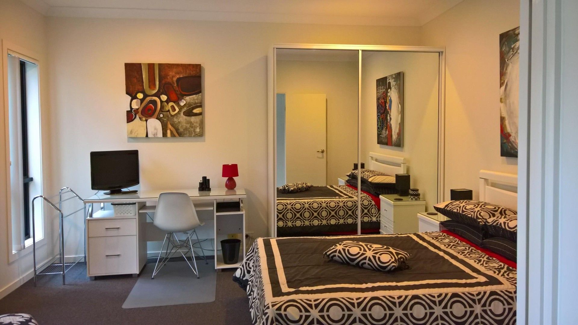 1 bedrooms House in 16 Surbiton Court CARINDALE QLD, 4152