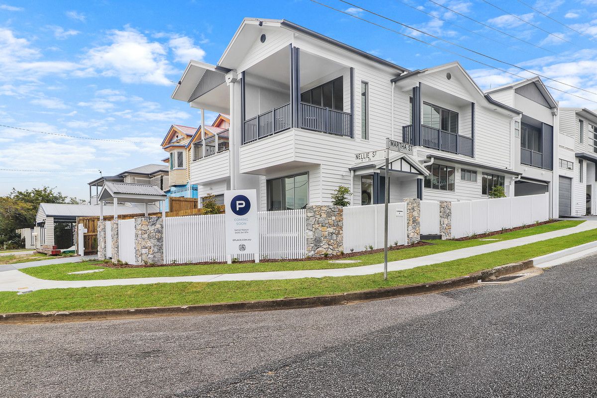 3 bedrooms Townhouse in 2/28 Martha Street CAMP HILL QLD, 4152