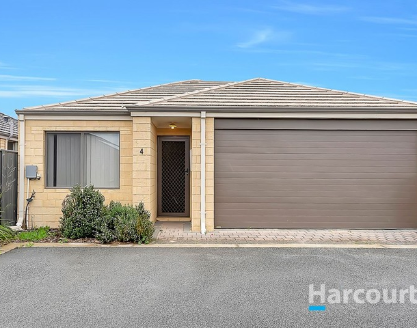 4/1 Lemann Turn, Banksia Grove WA 6031