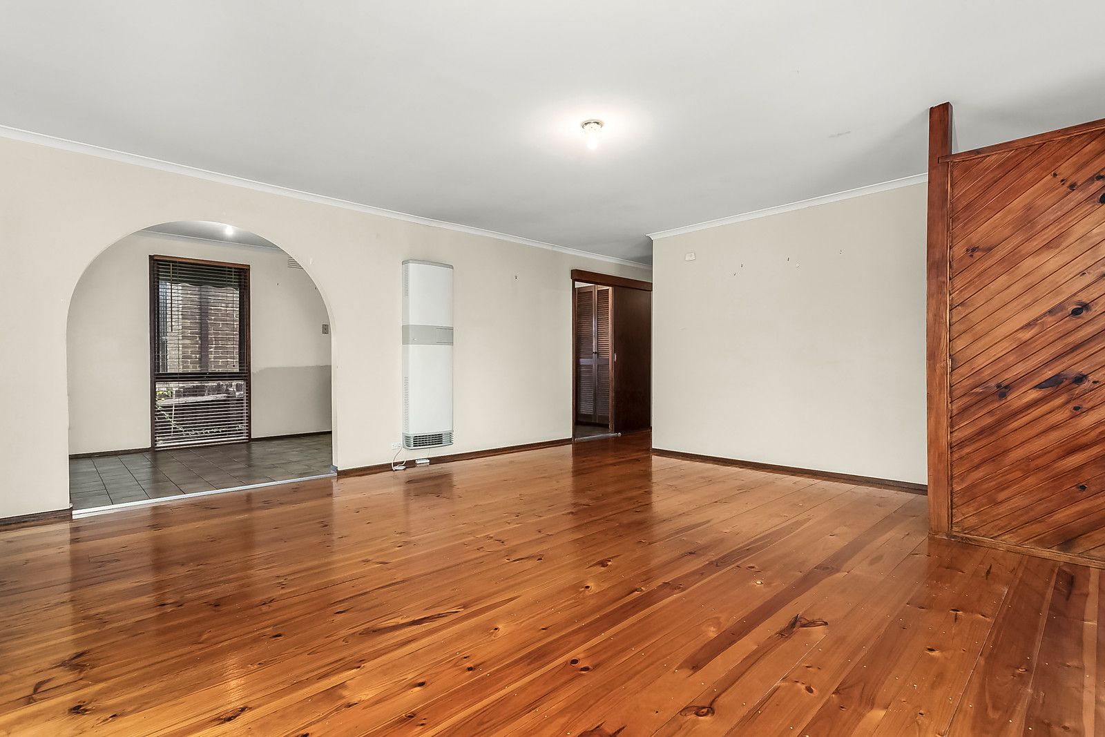 117 Harborne Street, Macleod VIC 3085, Image 2